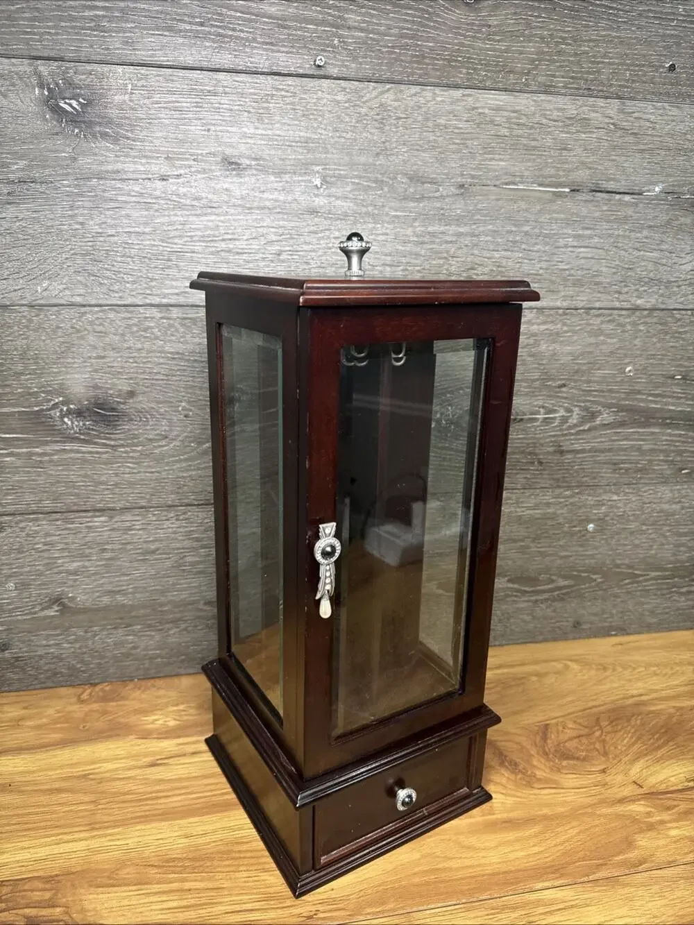 The Bombay Co. Tabletop Rotating Jewelry Box Chest Tall Case Necklace Organizer